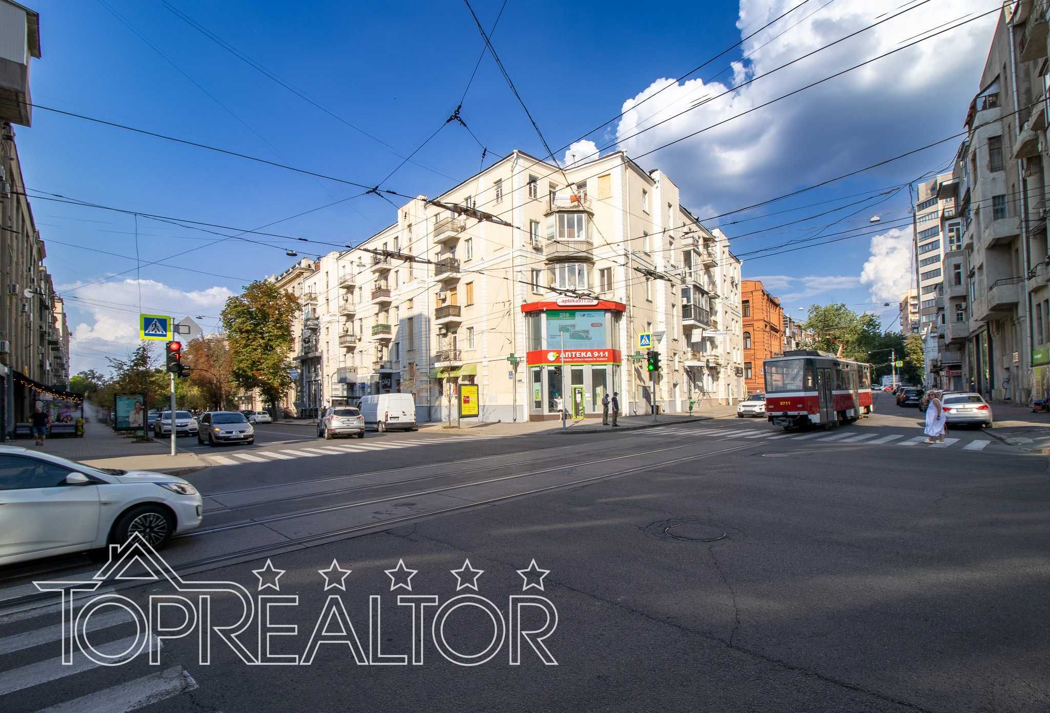 Продам помещение в центре по ул. Сумской. Центр