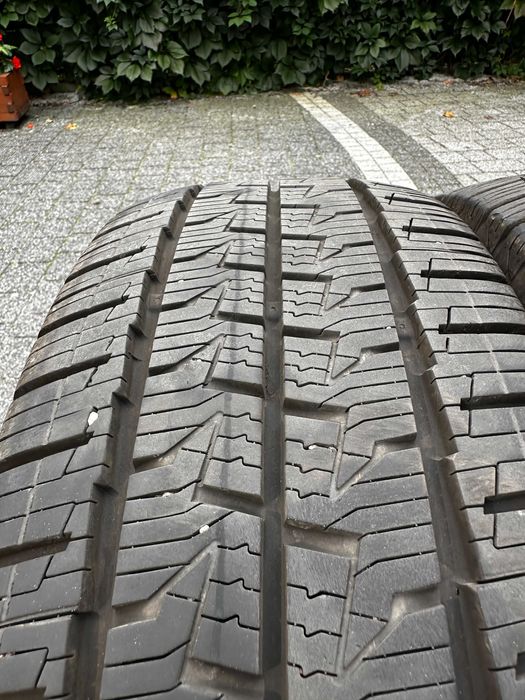 Opony Continental VanContact 4Season 215/65 R16 C, 2024r.