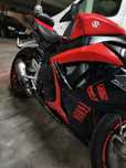 Suzuki gsxr 600 k7 edição comemorativa tiva