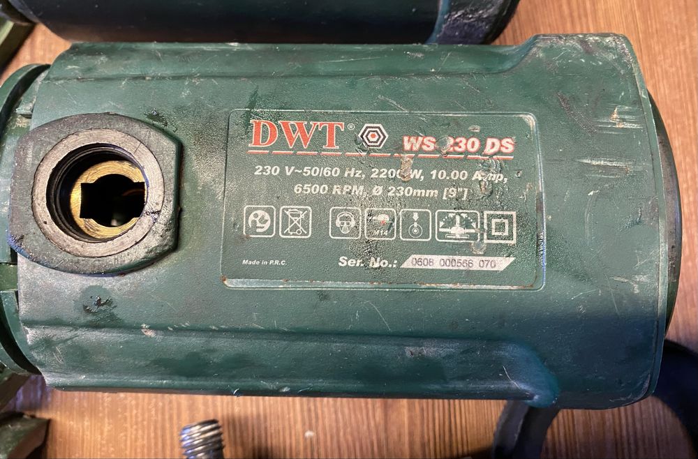 Болгарки DWT 230 на запчастини