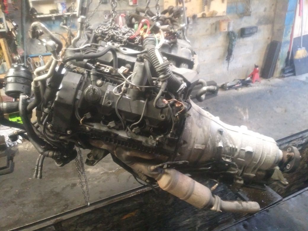 Silnik BMW N62B48 B44 367KM Każda Część Glowica Alternator Klima Wałki