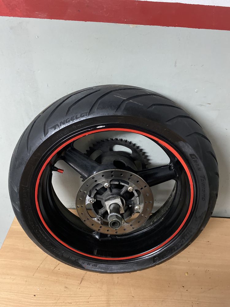 R6 Yamaha YZF RJ01 RJ03 99-02 koło Felga Tył Prosta Tarcza Oś