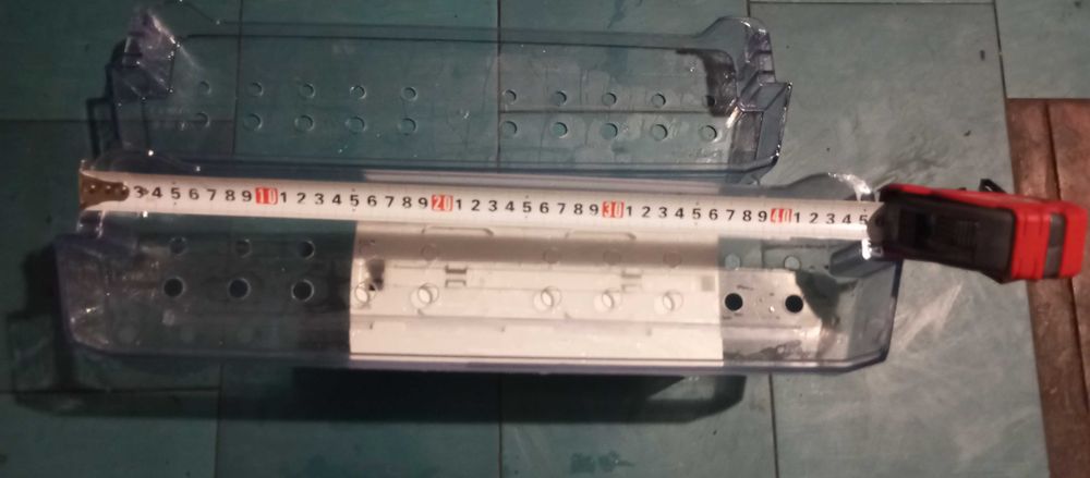 Полки от холодильника Веко стеклянные 250 пластиковые 185.