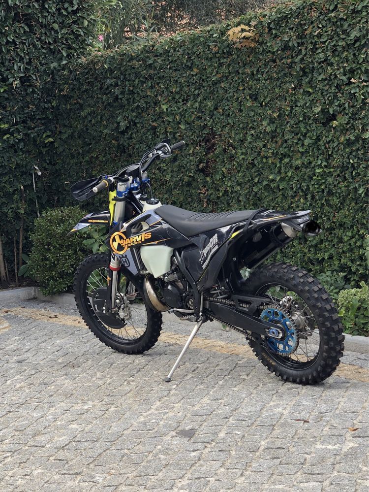 Husqvarna 300 tpi edição limitada JARVIS ROCKSTAR