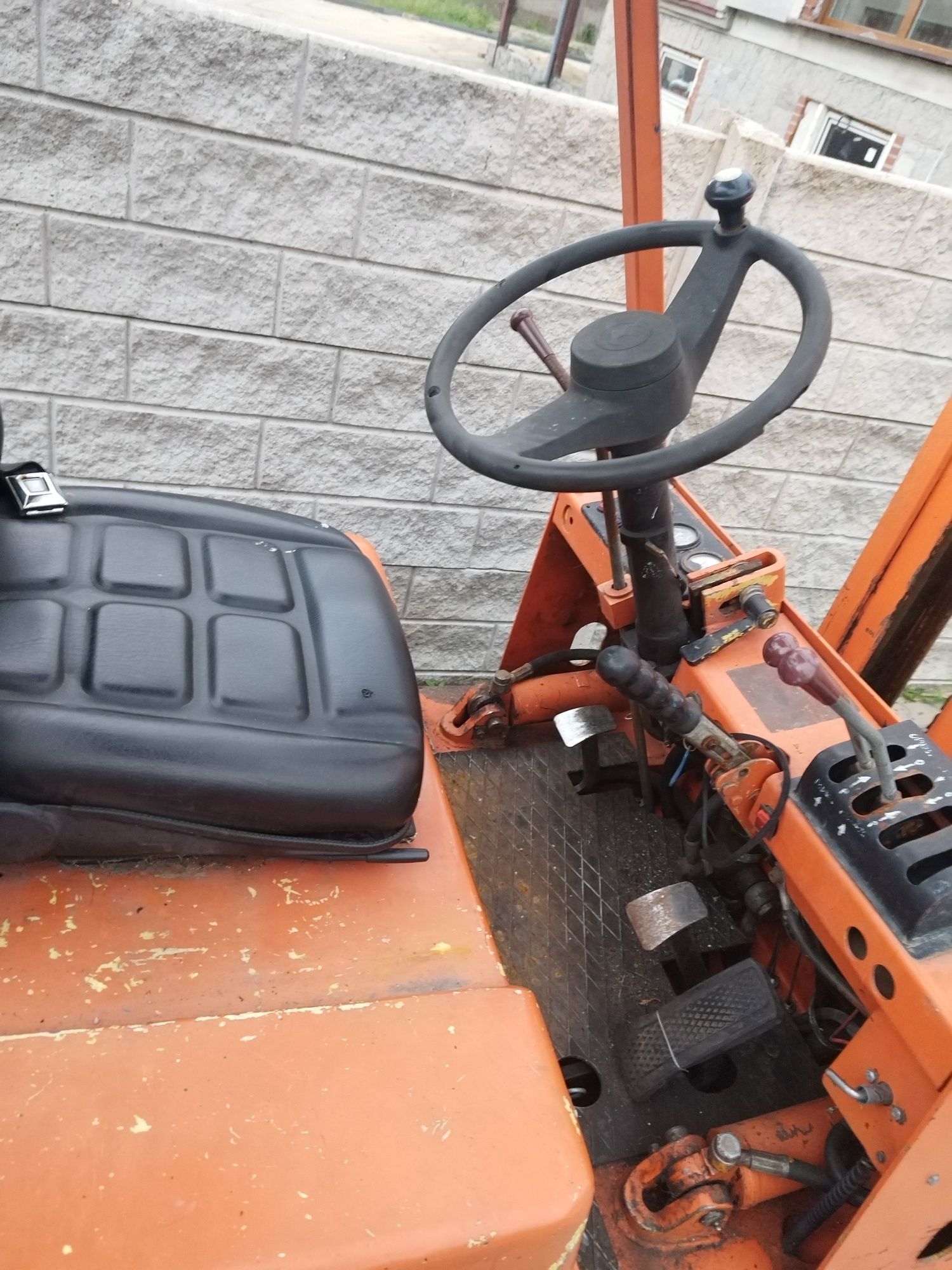 Wózek widlowy widlak Balkancar dv1661 bułgar. Perkins 3P. linde ursus