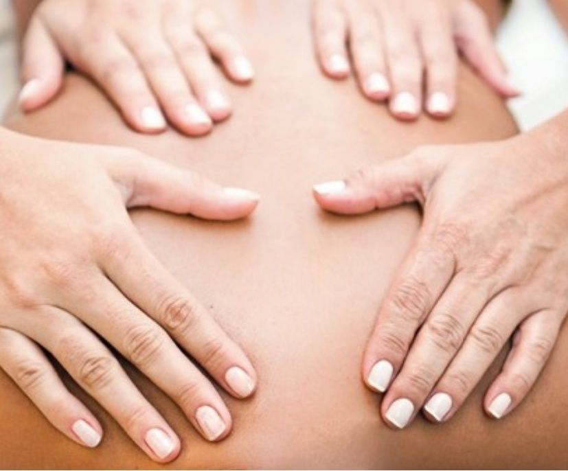 Massagem relaxante a 4 mãos