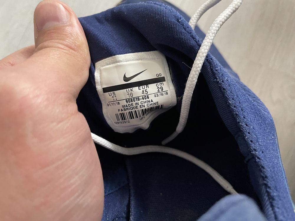 Кросівки Nike