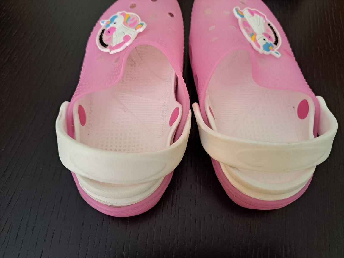 Sandalias conguitos menina n.26 com luz