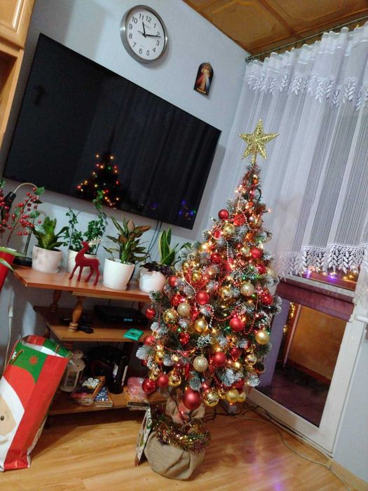 Sprzedam sztuczną choinkę na pniu wys. 140 cm lub 160 cm