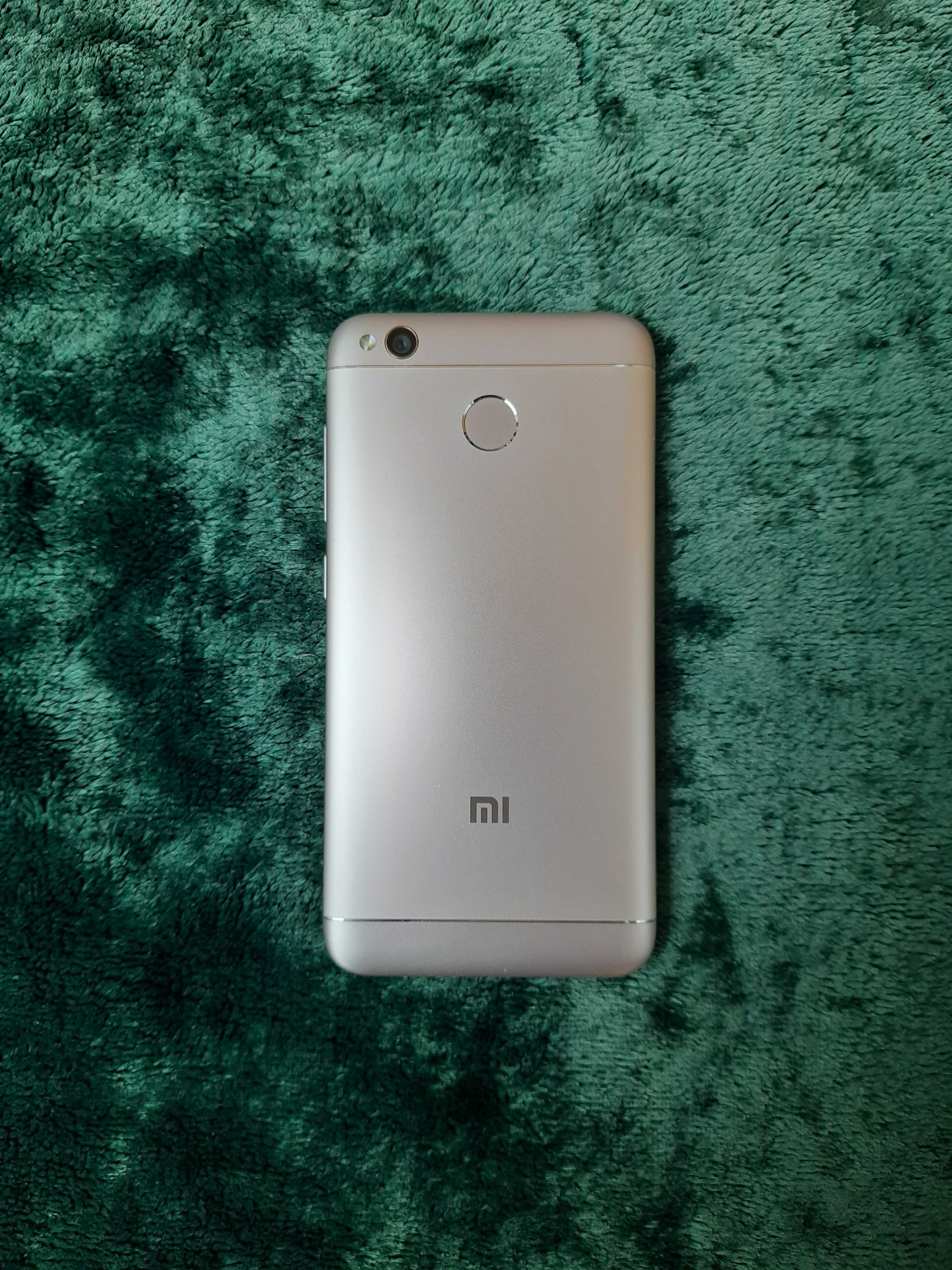 Смартфон Xiaomi Redmi 4х 2GB/16GB Gold