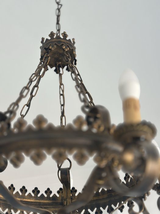 Vendo este candeeiro Rustico , esta lindo !!