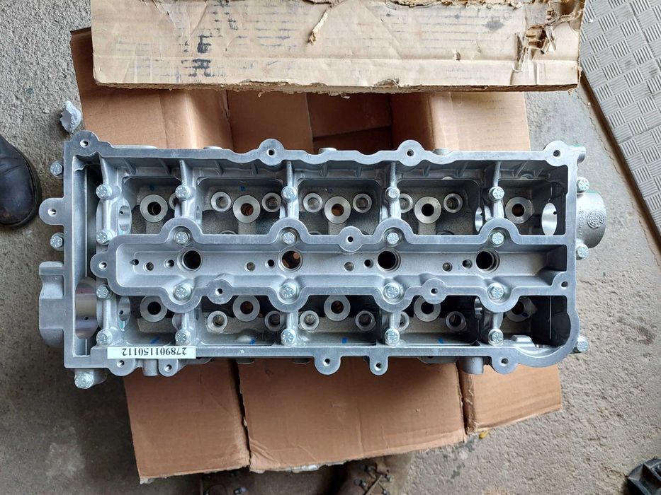 Cabeça de motor Tata telcoline e algum material novo tenho facturas