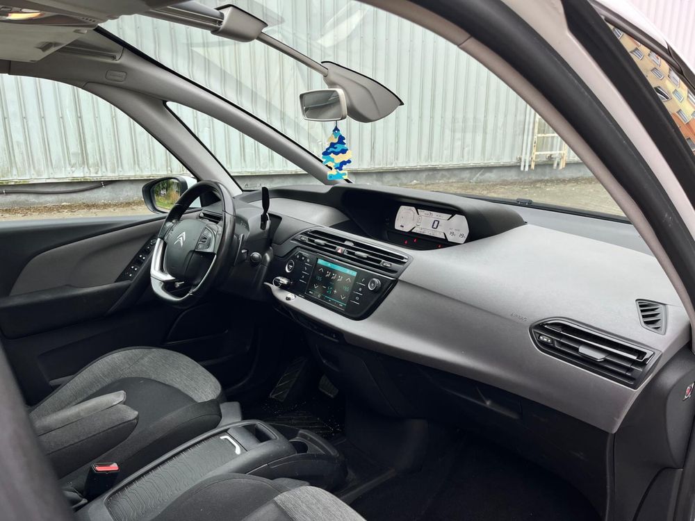 Citeoen c4 Picasso space torer 2.0 hdi idealny