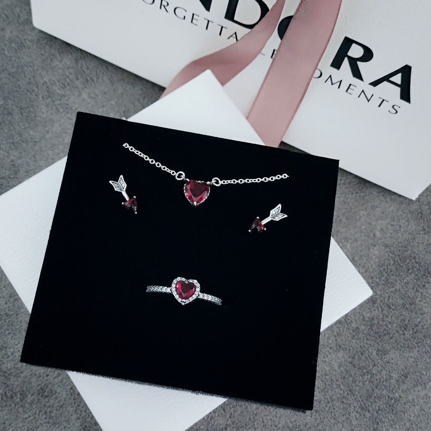 Сережки Пандора кульчики Pandora