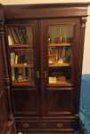 Duża biblioteka z modrzewia. Antyk. przełom XIX i XX w. Przepiękna!