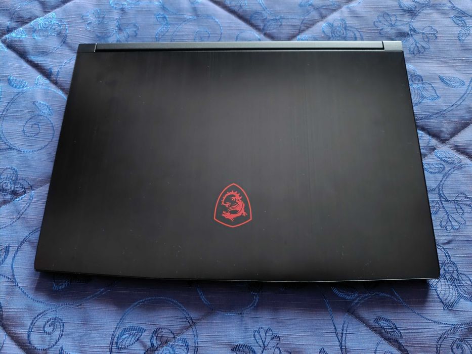 Portátil MSI 15.6" GF63 Thin 10SCSR-1018XPT i7-10th Gen