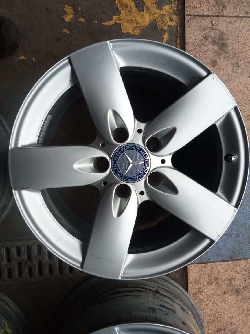 Felgi 16" Mercedes Slk 171 CLK,C Kl , E Kl inne . Oryginalne MB