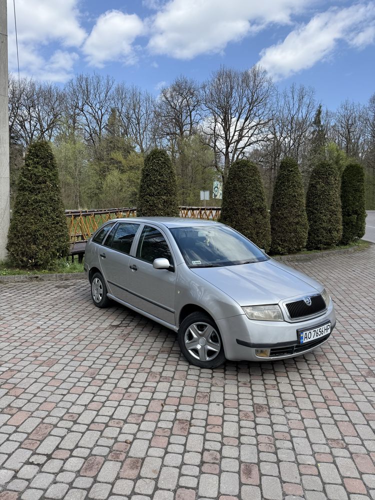 Skoda fabia 1.9 tdi 2003 рік
