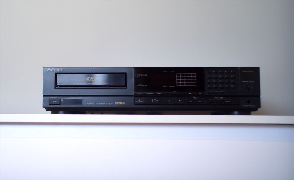 CD Плеер - Sony CDP-750