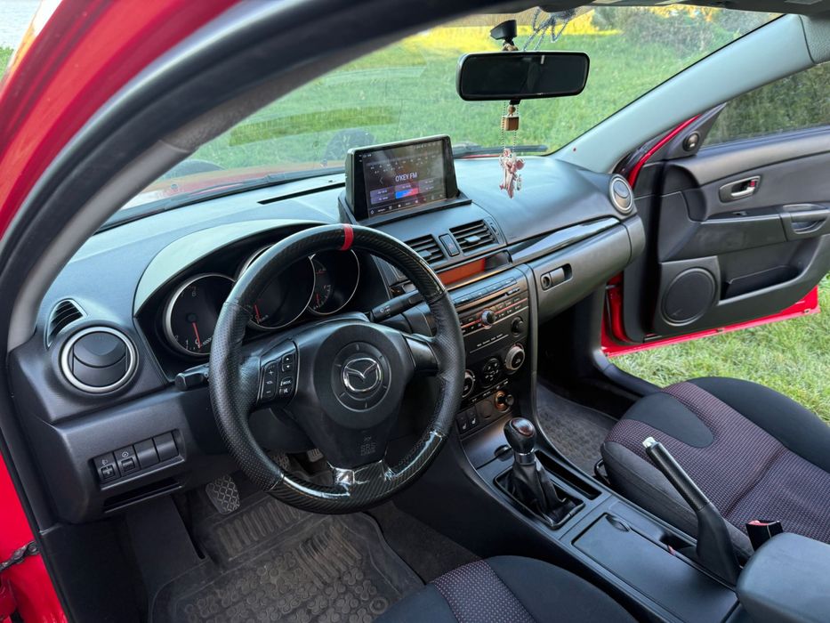 Продам автомобіль Mazda 3