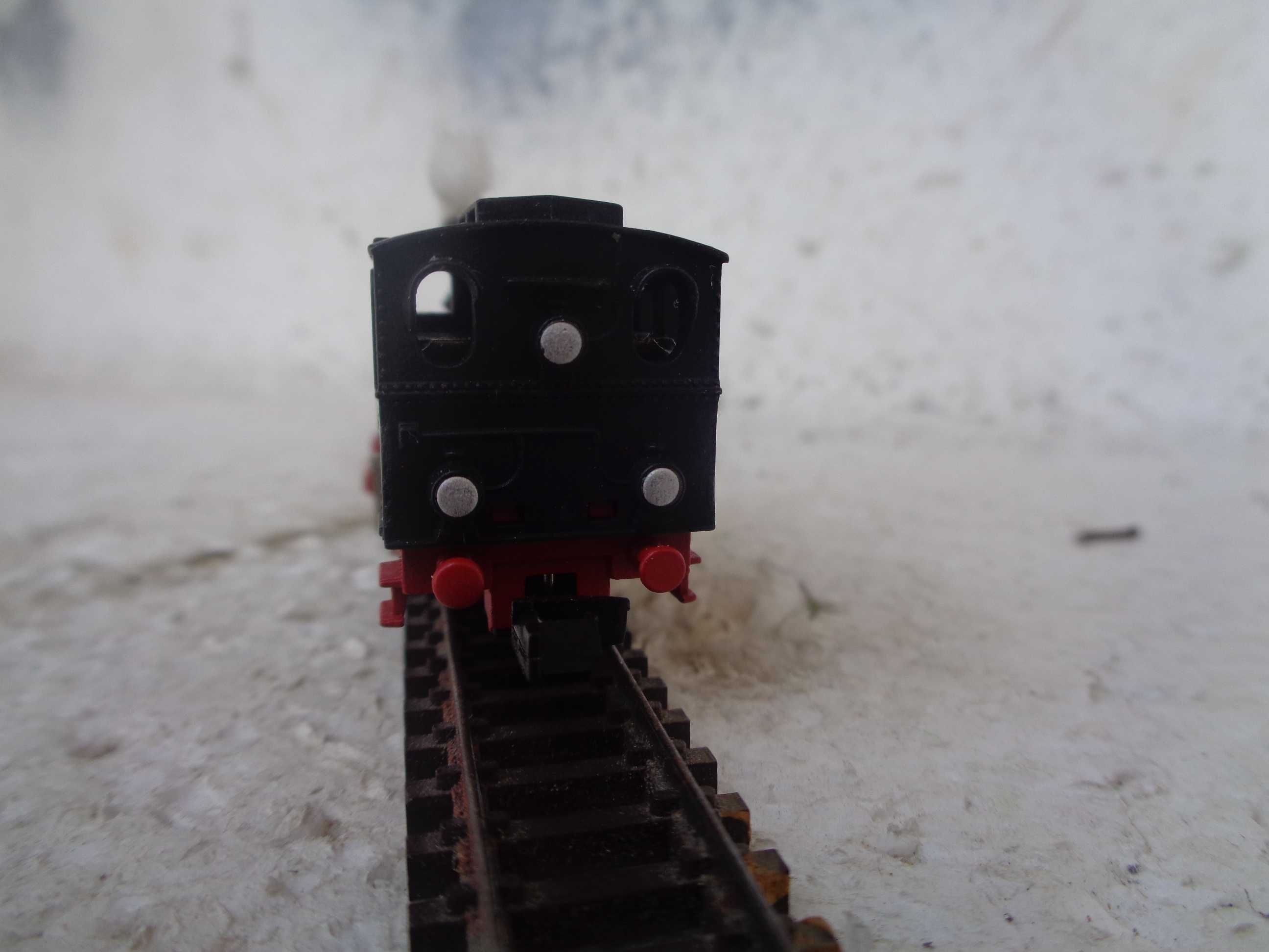 1:160 Fleischmann Locomotiva a vapor refª 7000