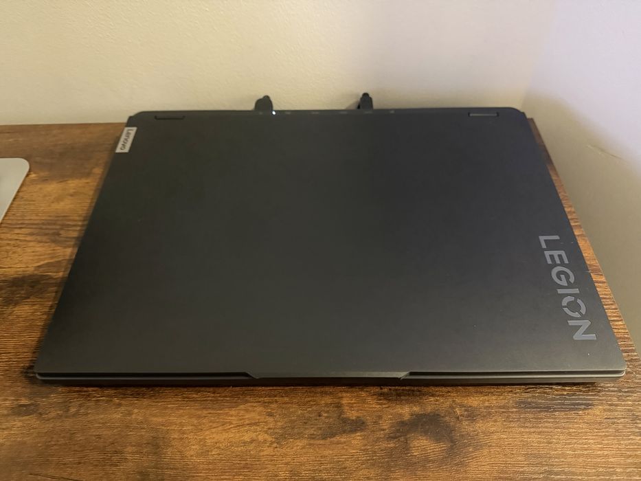 Portatil Lenovo Legion Pro 5 16IRX9 I9 14900HX / 32GB / 1TB SSD / 4070