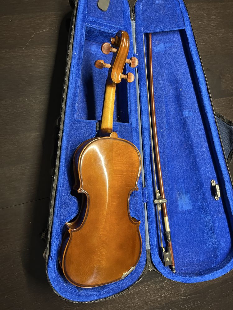 Violino 1/2 de madeira