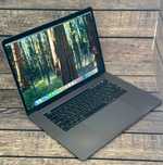 MacBook Pro A1990 (15, 2018) i7/16/555X/256Gb/Магазин/Гарантія