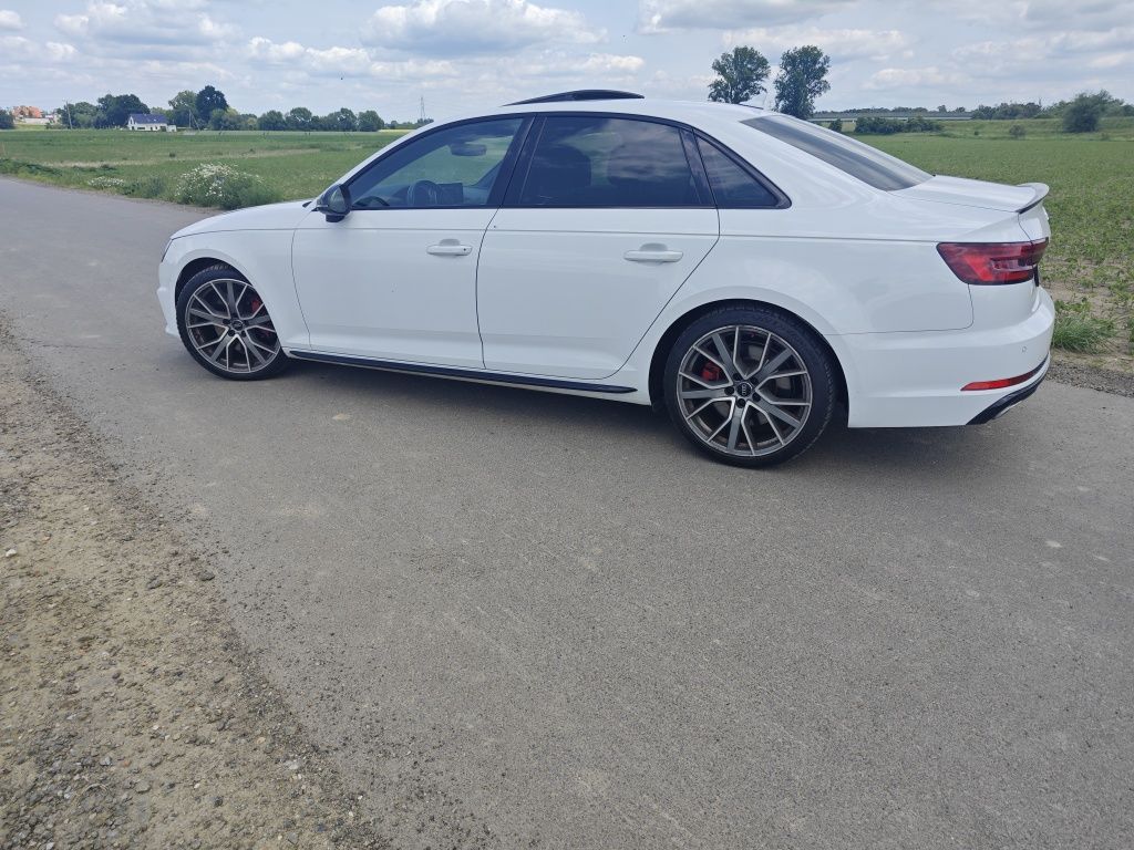 Zamienię audi a4 b9 competition 2019r quattro S-Line