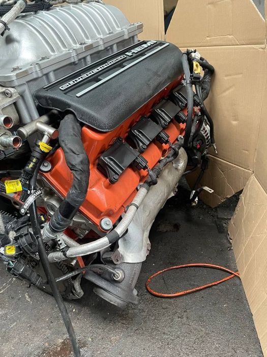 Jeep grand Cherokee WK2 TrackHawk 6.2 мотор двигатель СВАП комплект