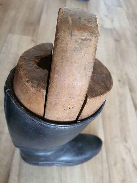 Oryginalne skórzane buty wojskowe r.42