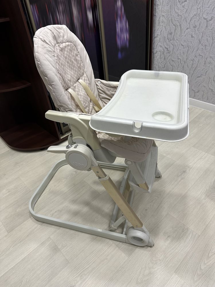 Продам Icoo 3в1. Люлька, музичний шезлонг, стілець для годування