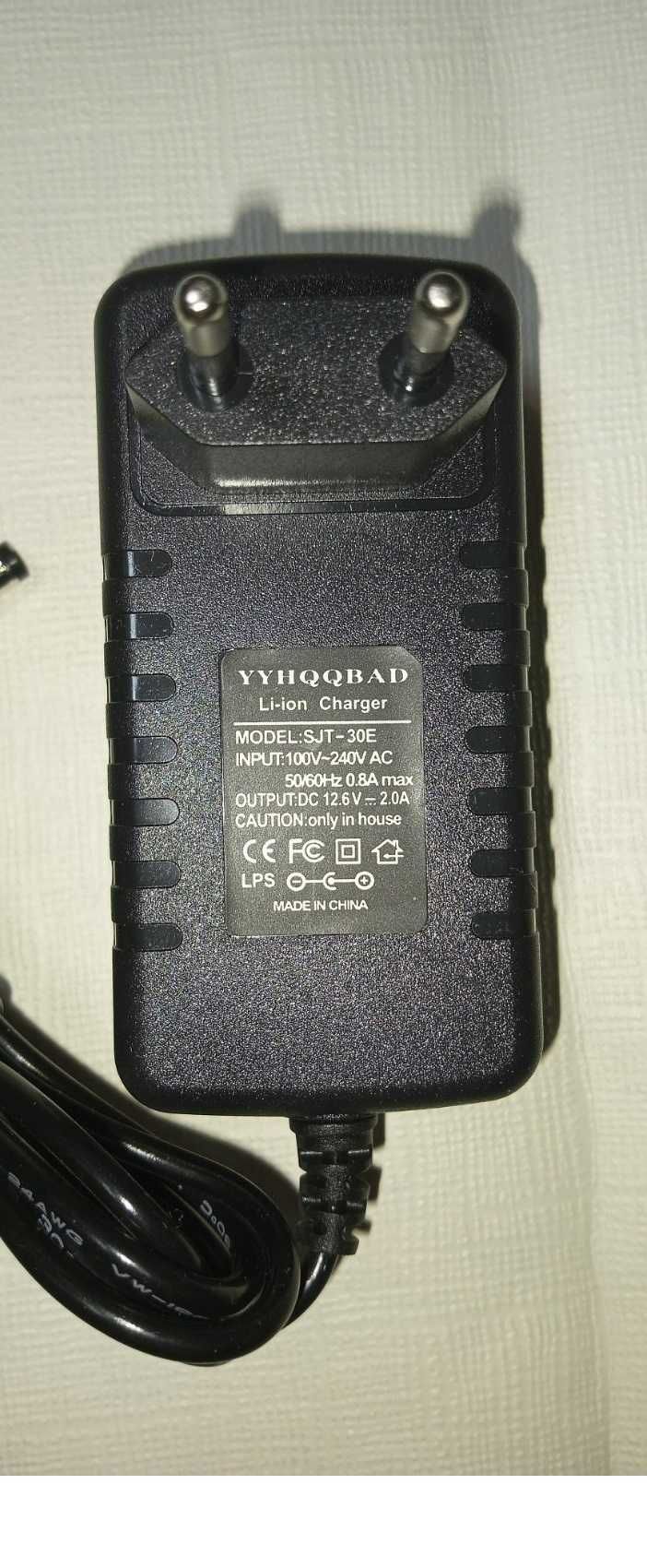 Зарядка для Li-ion, 12,6V 2A 3S, 18650 charger