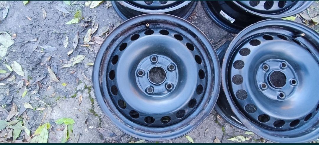 Felgi stalowe VW seat skoda 15 cali 5x112 ET 47