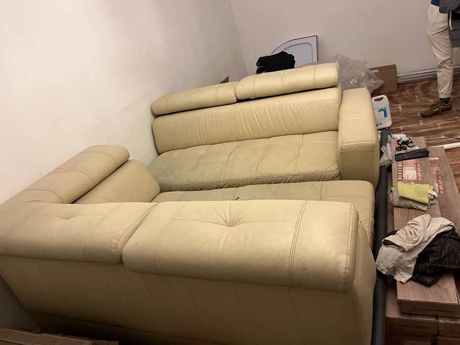 Sofa skórzana w kształcie litery L--Black Red White