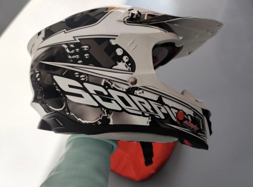 Capacete Scorpion