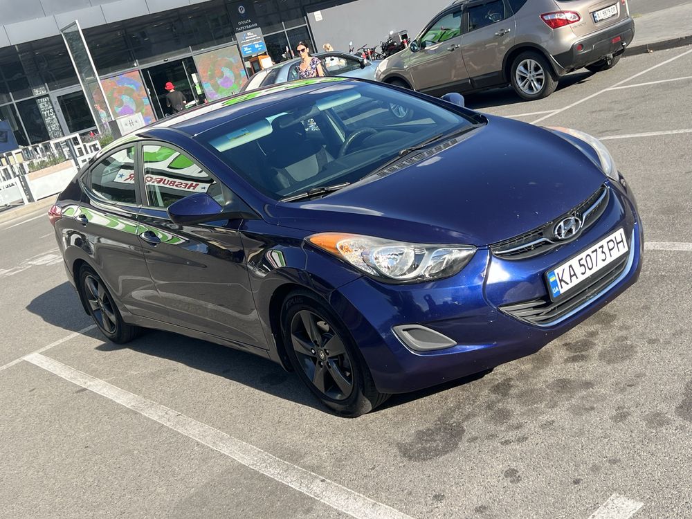Оренда, таксі Hyundai Elantra