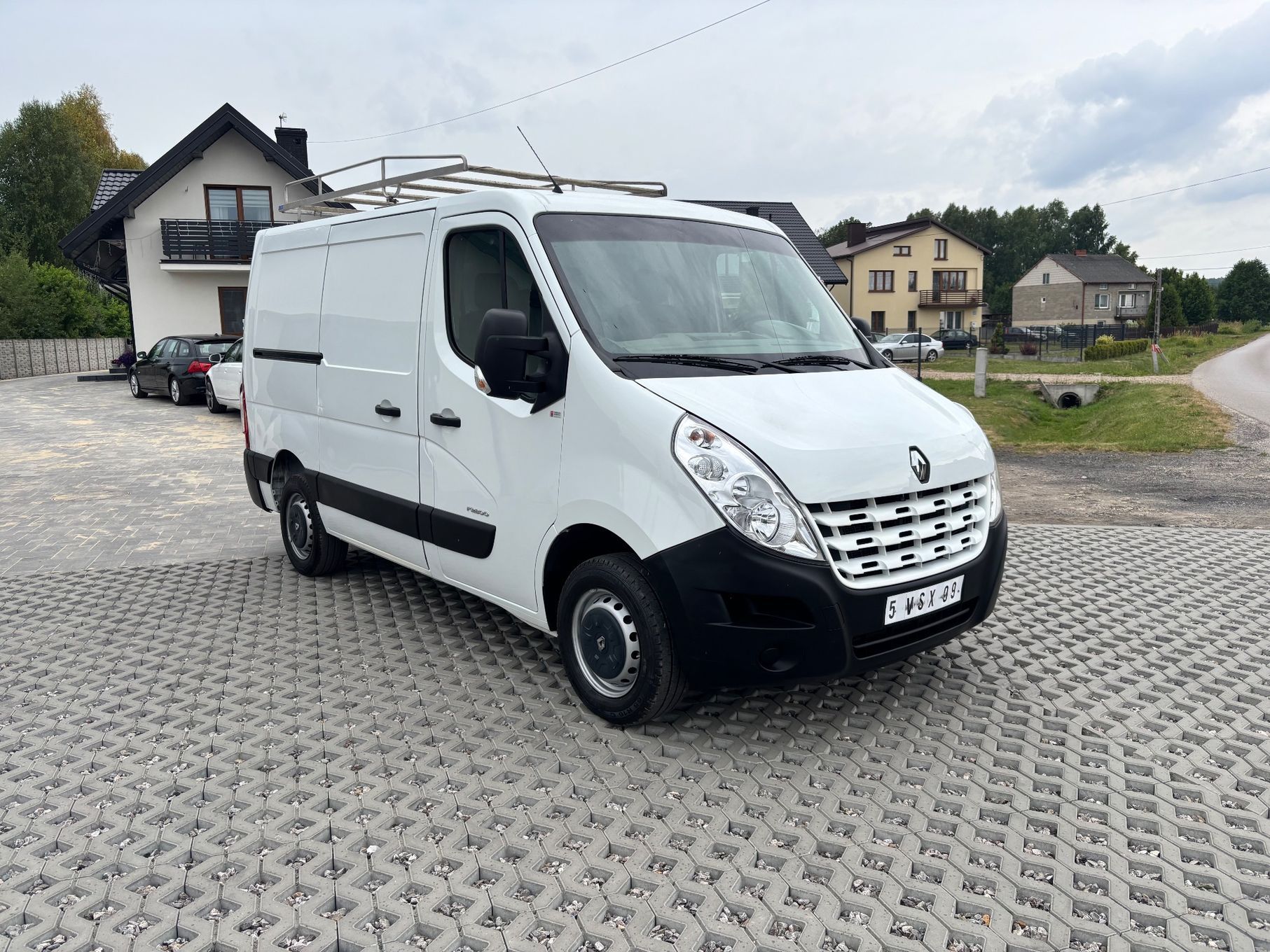 Renault Master  2011r 2.3 125 koni klima 3 osoby