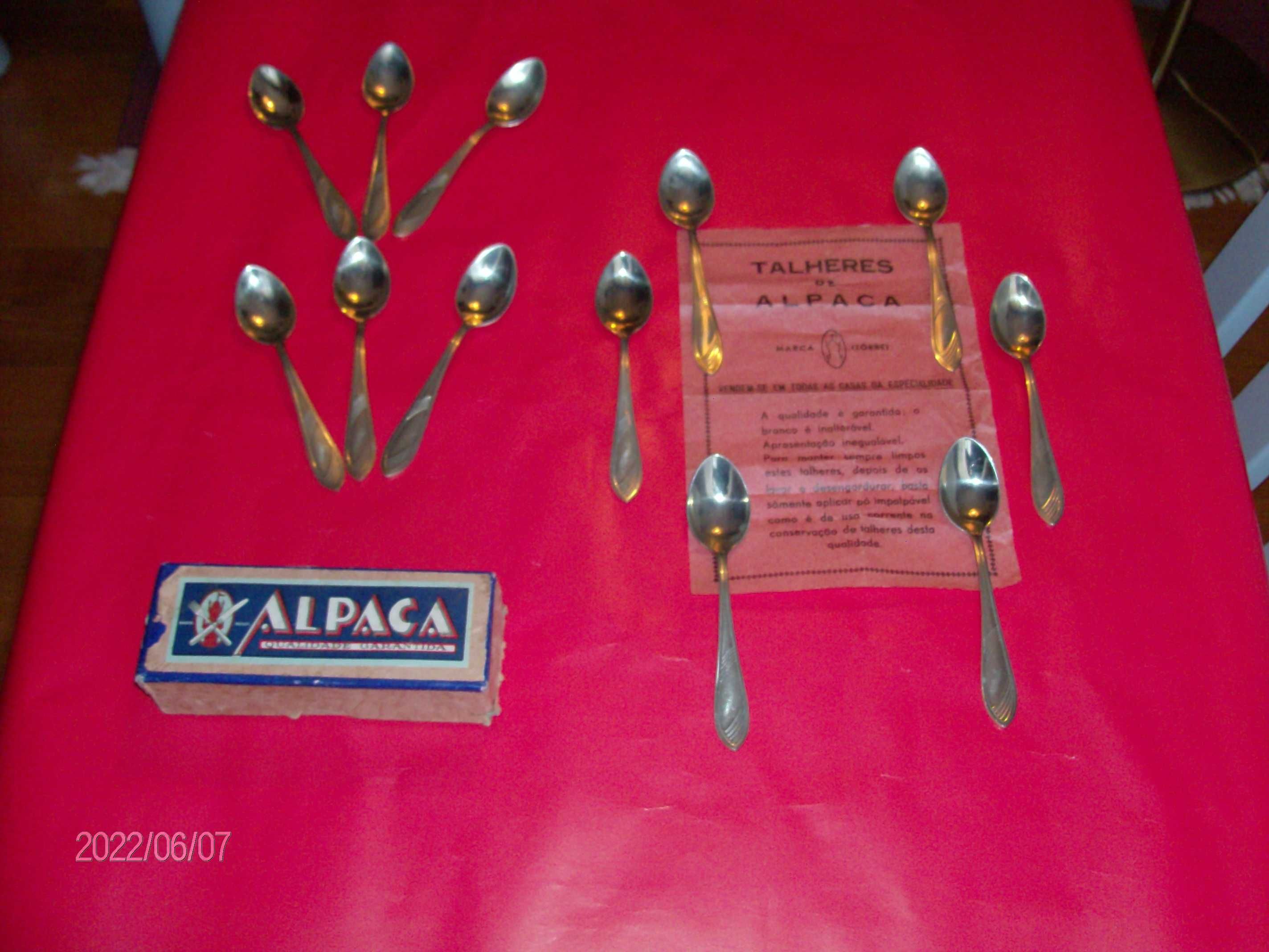 Colheres de chã de alpaca