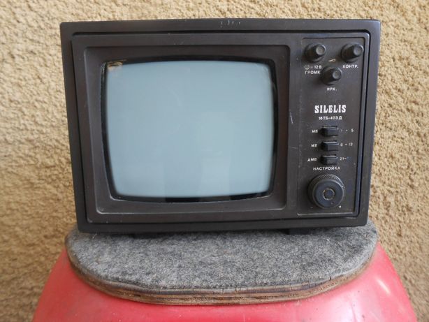 Телевизор портативный Silelis (Шилялис) 16ТБ-403Д
