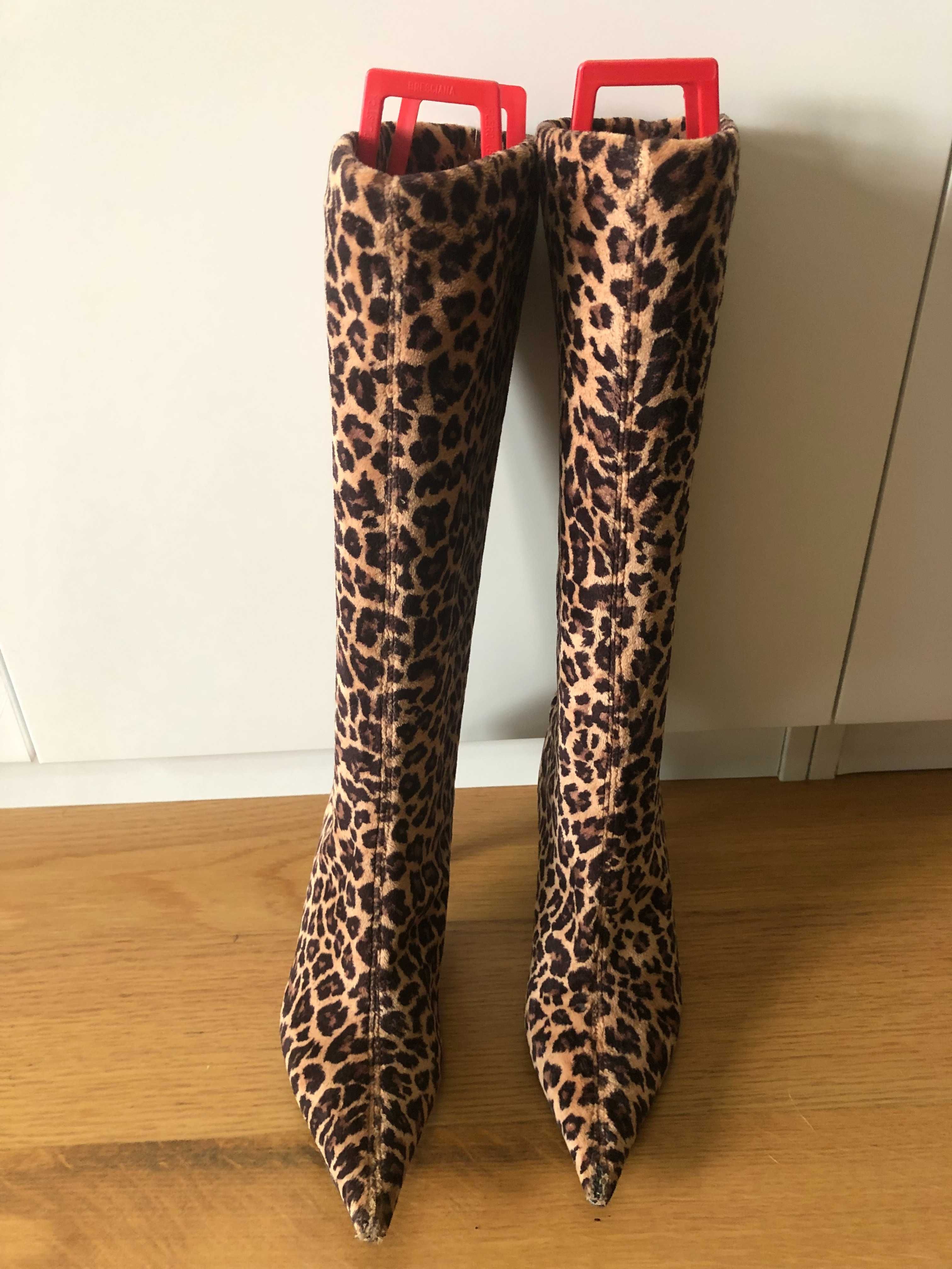 Botas de cano alto, leopardo - tamanho 36