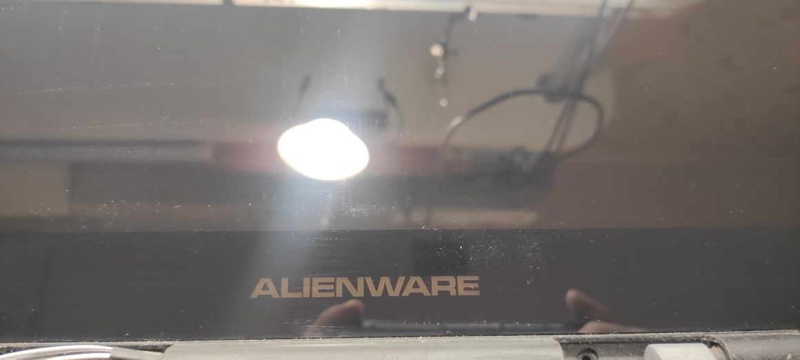 Продам матрицу от Dell Alienware M18x R2 -  LTN184HT05