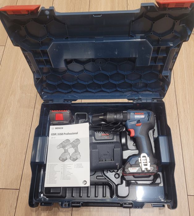 Wkrętarka z udarem akumulatorowa Bosch GSB 18V-50