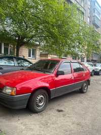 Opel Kadett 1,3 безнин