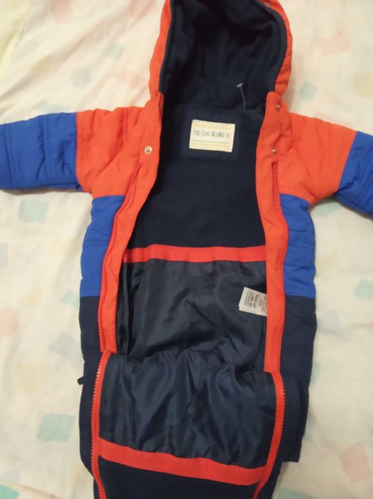 Комбінезон на новонародженого від 0-3 міс., 62 см., новий