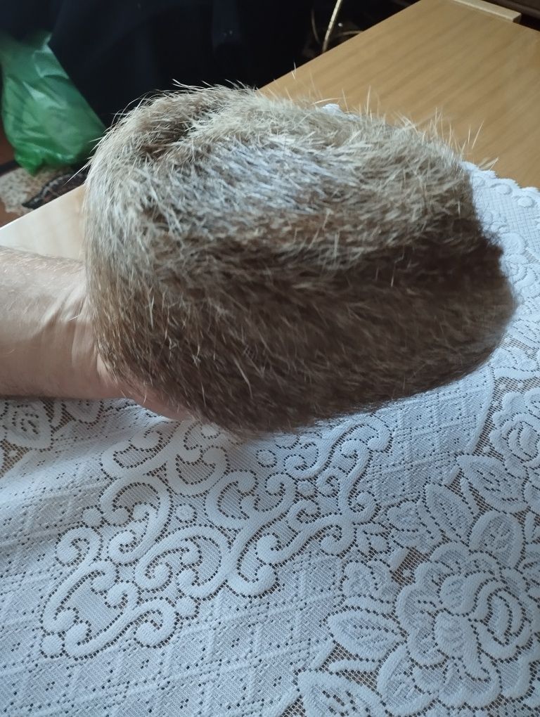 Czapka z nutrii brazowa