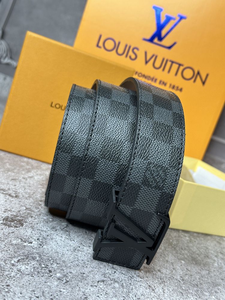 Чоловічі ремені Louis Vuitton мужские ремни LV ЛЮКС с коробками