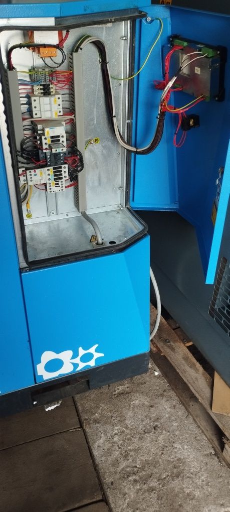 Kompresor srubowy abac 11kw atlas copco sprężarka