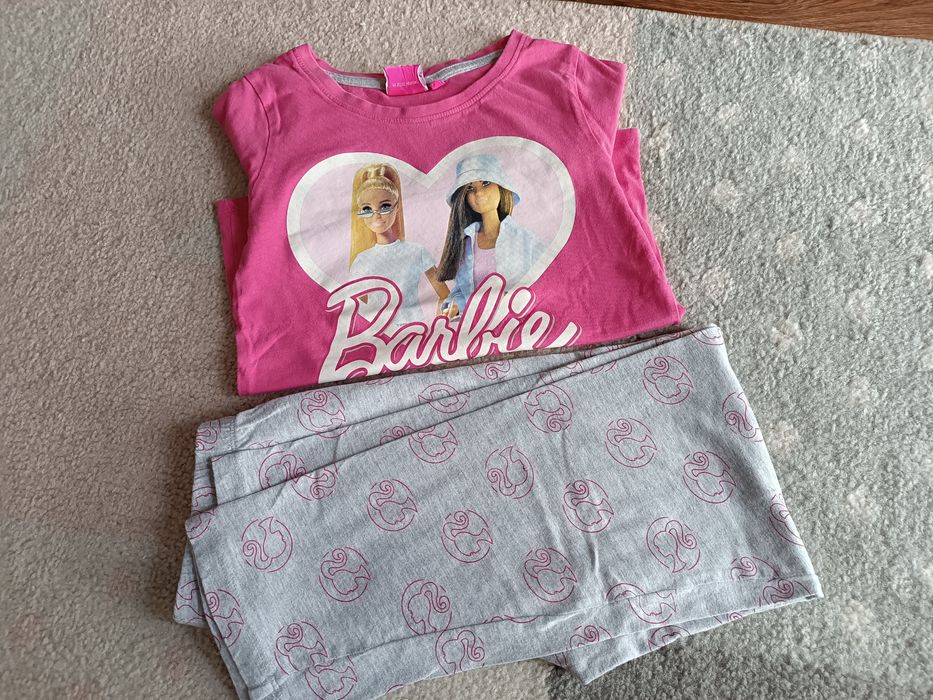 Piżamy dziewczęce r.122/128 Barbie