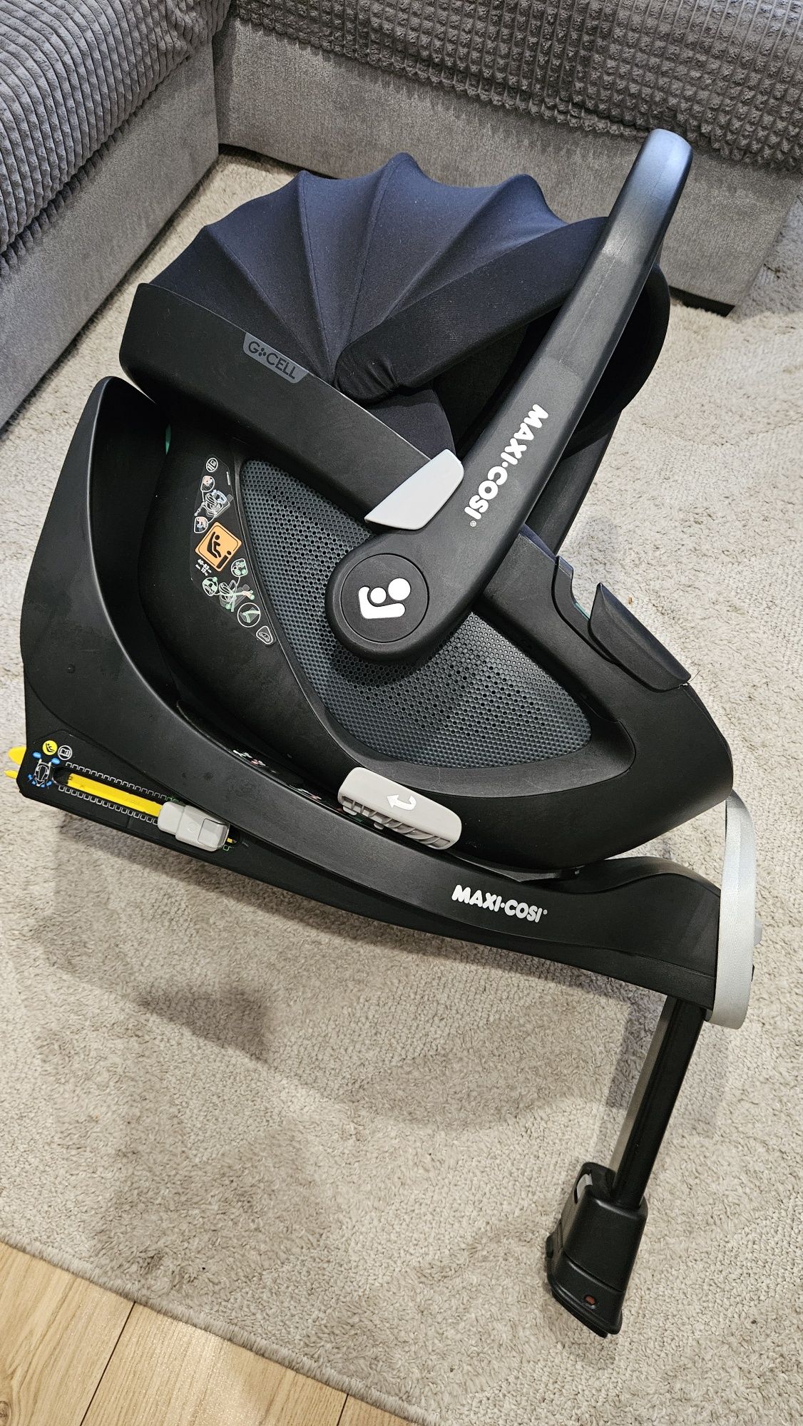 Fotelik Maxi-Cosi Pebble 360 + baza Maxi-Cosi FamilyFix 360